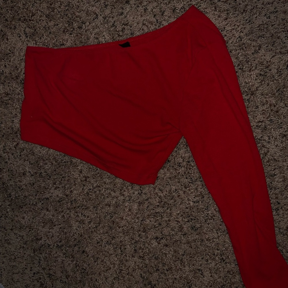 Red one sleeve crop top